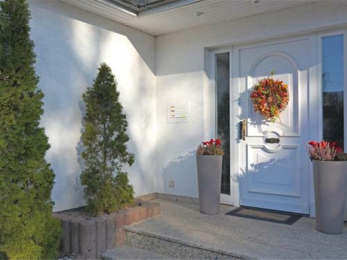 Adorable Apartment In Madfeld With Private Terrace