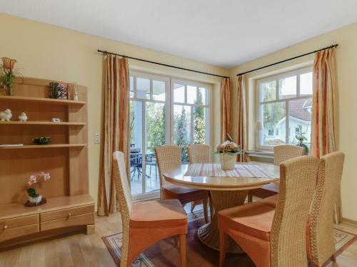 Spacious Apartment In Madfeld With Private Terrace