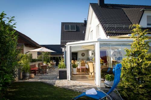 Bed & Breakfast G�stehaus ?haus Am Hahnenberg?