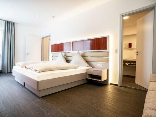 Hennedamm Hotel