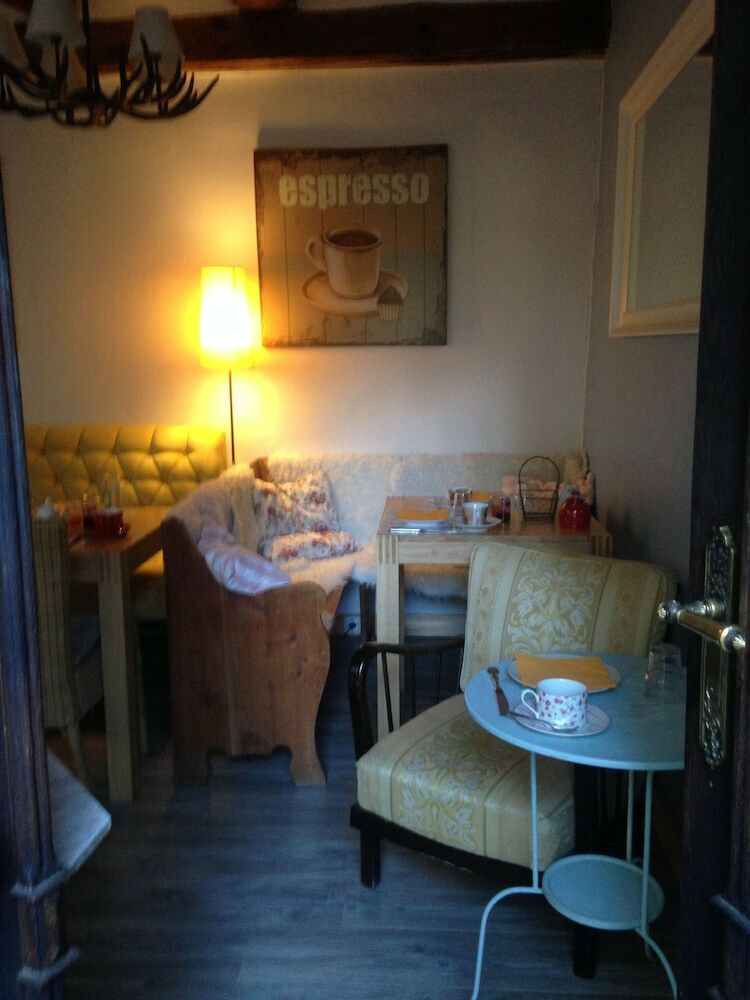 Hostal G�stehaus Hochmann Stadecken