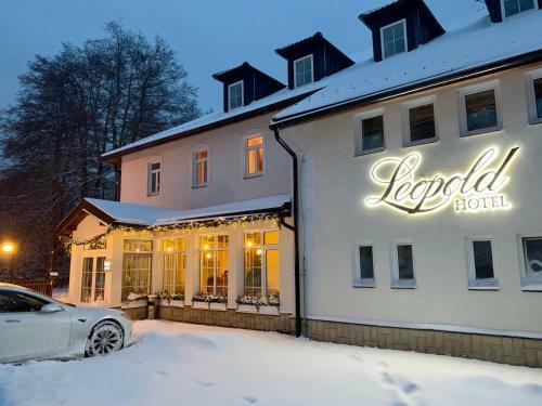 Hotel Leopold Ra?�n