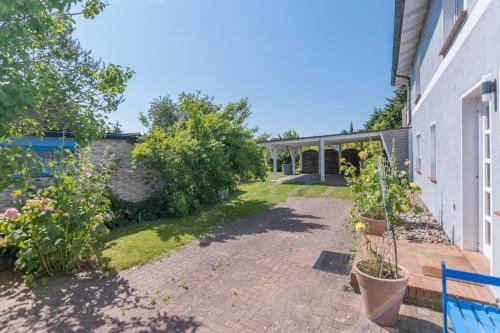 Ferienhaush�lfte Seeblick Rosalie