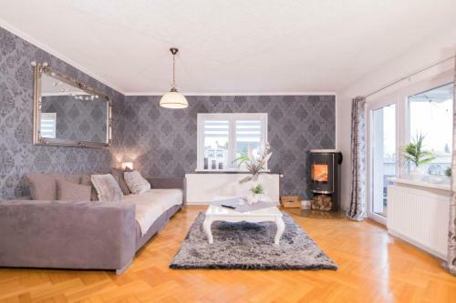 Ferienhaush�lfte Seeblick Rosalie