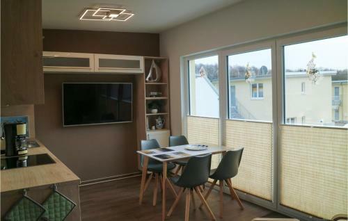 Stunning Apartment In Graal-m�ritz W/ 1 Bedrooms