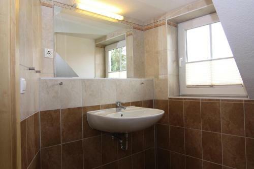 Semi-detached House K�hlungsborn - Dos05100g-lya