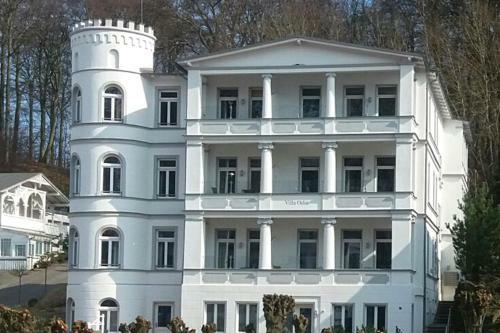 Apartamento Villa Odin Bernstein