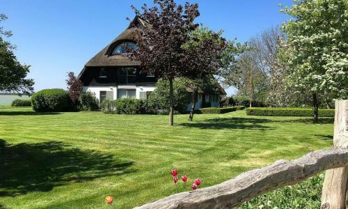 Apartamento Hof Zeesenblick 01