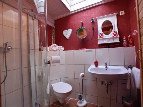 Luxurious Apartment In Damgarten With Garden
