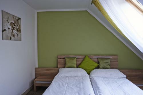 Hostal Nobless Resort