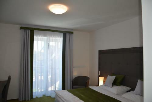 Hostal Nobless Resort