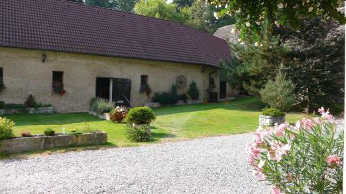 Hostal Penzion Padrt?v Ml�n