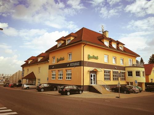 Hotel Tulipan Pruhonice