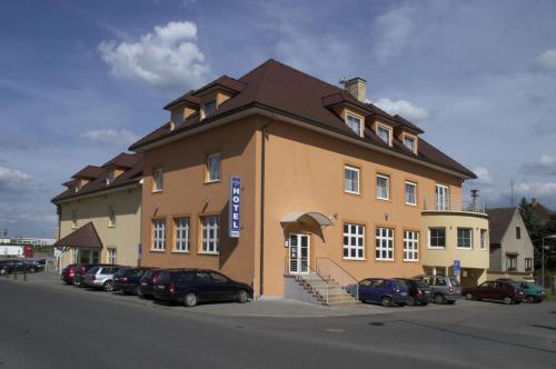 Hotel Tulipan Pruhonice