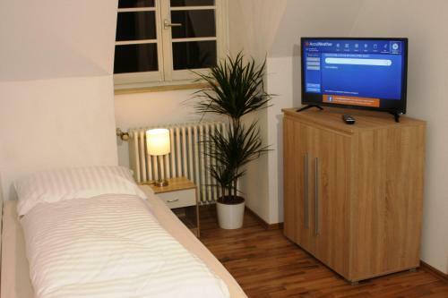 Apartamento Restaurant Engel Am Marktplatz Tuttlingen