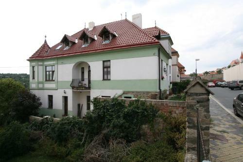 Bed & Breakfast Pension Grant Lux Znojmo