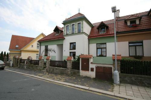 Bed & Breakfast Pension Grant Lux Znojmo