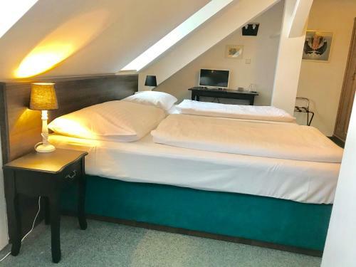 Hostal Penzion Austis