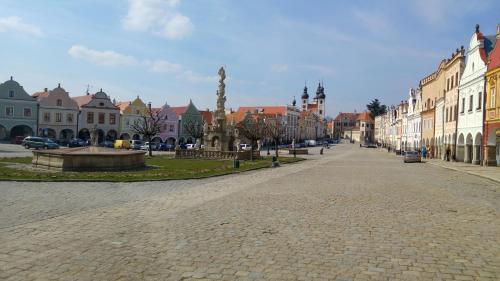 B&B Nika
