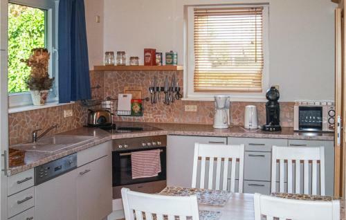 Holiday Home Hildebrandshagen V