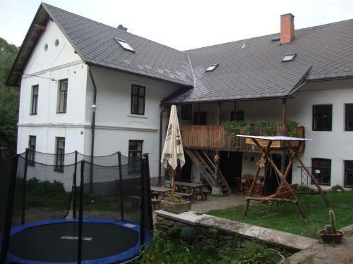 Hostal Petrovick� Ml�n