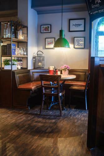 Gasthaus & Hotel Bischoff