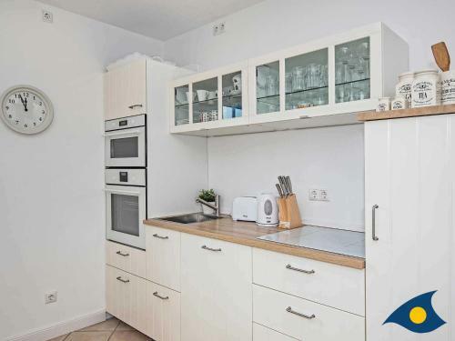 Apartamento Fraeulein Loddin Whg_ Hugo