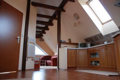 Hostal Apartm�n Koi