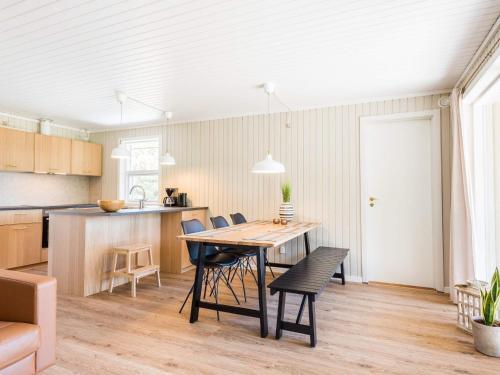 Holiday Home Bl�vand Clxxxv