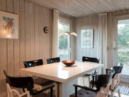 Holiday Home Bl�vand Cciii