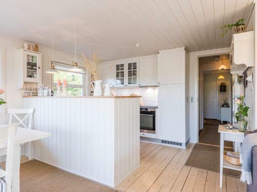Holiday Home Bl�vand Clxi