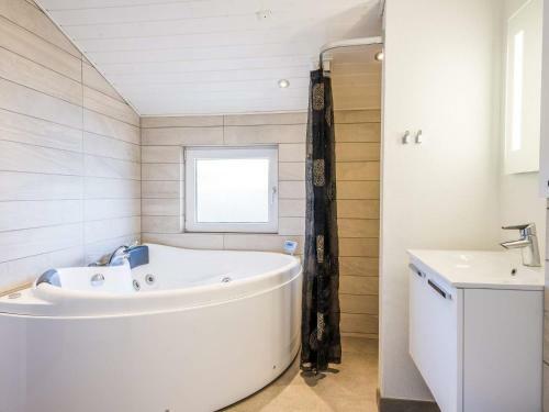 Holiday Home Bl�vand Cclxx