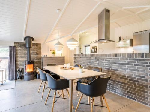 Holiday Home Bl�vand Cclxx