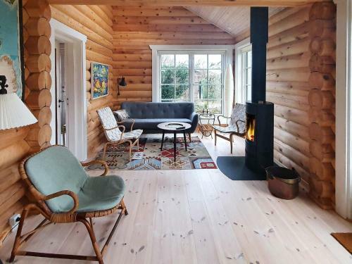 Holiday Home Dronningm�lle Viii