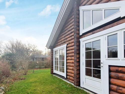 Holiday Home Dronningm�lle Viii