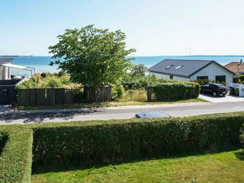 Holiday Home Eg�