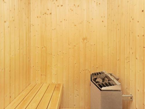 Three-bedroom Holiday Home In Hemmet 10