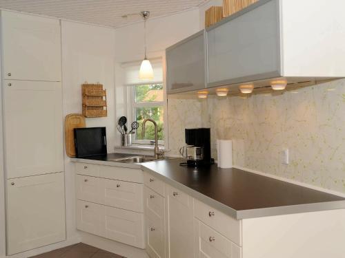 Three-bedroom Holiday Home In Hemmet 70