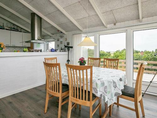 Three-bedroom Holiday Home In Ulfborg 25