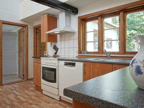 Holiday Home Gudhjem Xxxi