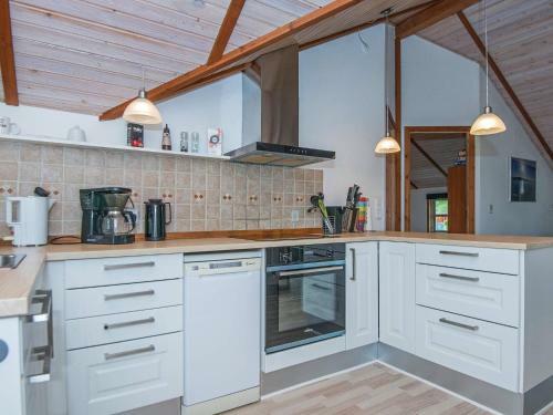 Three-bedroom Holiday Home In Hemmet 26