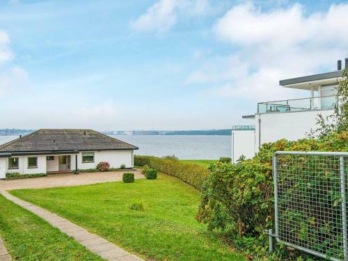Holiday Home Krus� II
