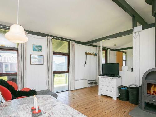 Holiday Home L�kken C