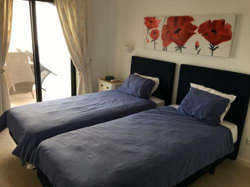 Alto Club Apartments