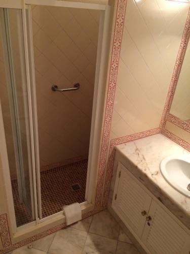 Alto Club Apartments