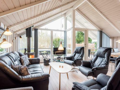 Holiday Home Oksb�l L