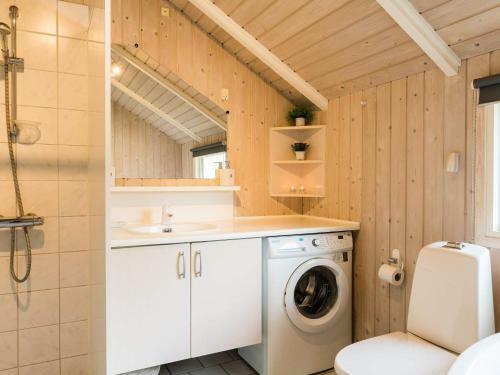 Holiday Home Oksb�l L