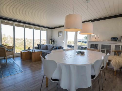 Holiday Home Fan� Clv