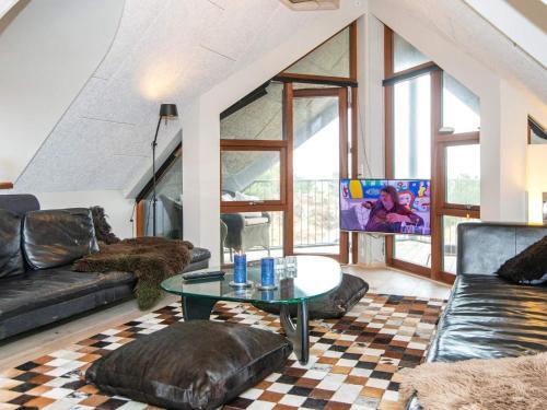 Holiday Home Fan� Clxviii