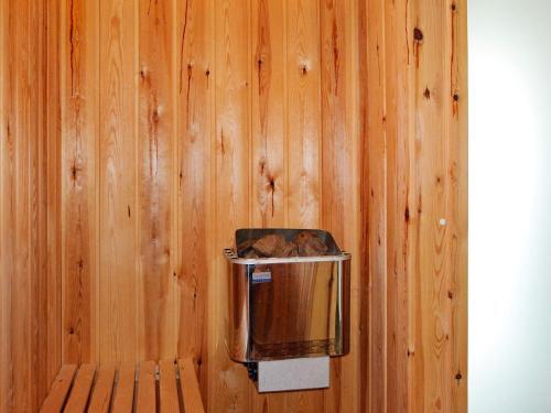 Holiday Home Fan� Clxviii